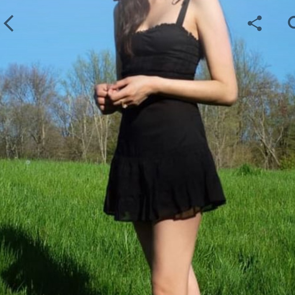 black mini dress and navy blue mini dress